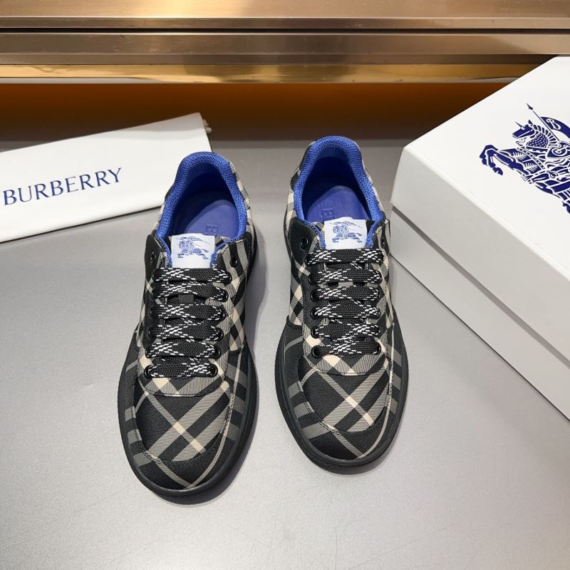 Burberry Low Shoes